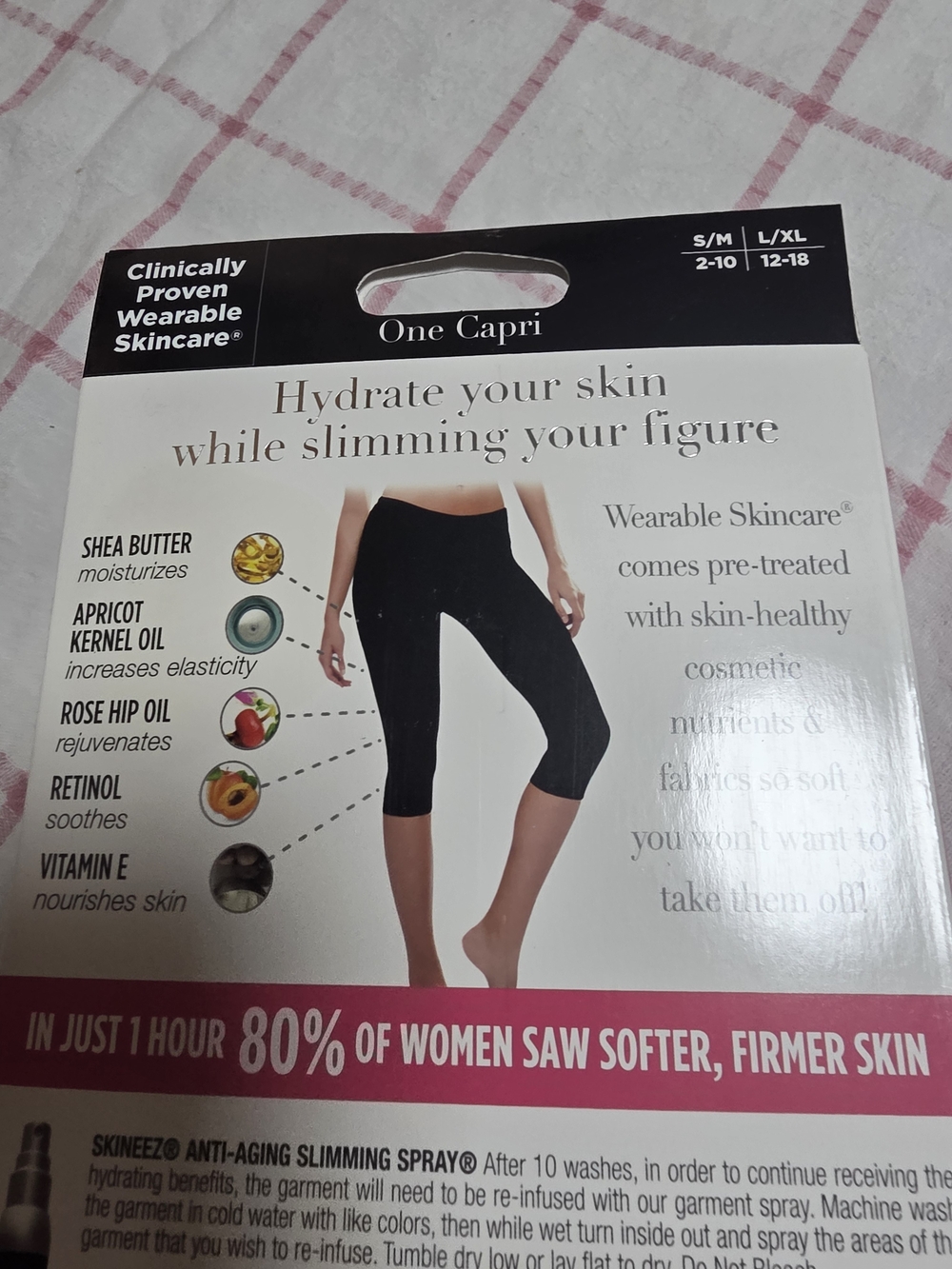Firm Slim Hydrate Capri in BLACK (L/XL)